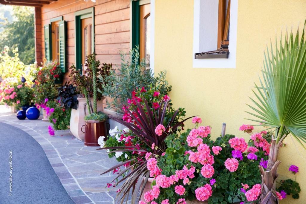 Weingut- Gaestezimmer Marko Apartment Leutschach Exterior photo